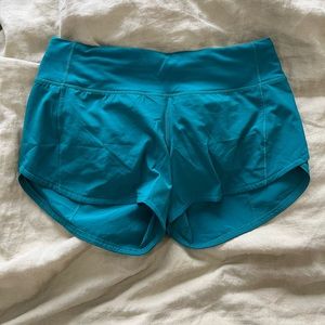 Lululemon shorts size 4